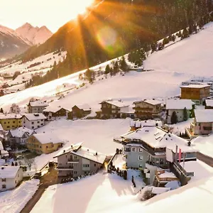 **** Hotel Gipfelherz Österreich